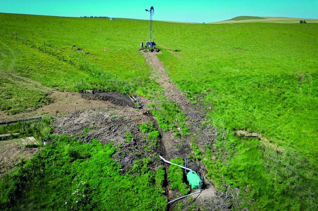 Installation de pompage et distribution d’eau sur une estive