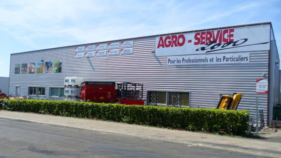 12 – Bozouls – Agro Service 2000